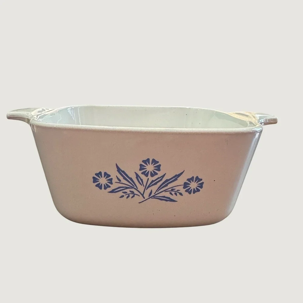 Vintage CorningWare P-43-B Cornflower 2 3/4 Cup Casserole 1969-1972 No Lid USA